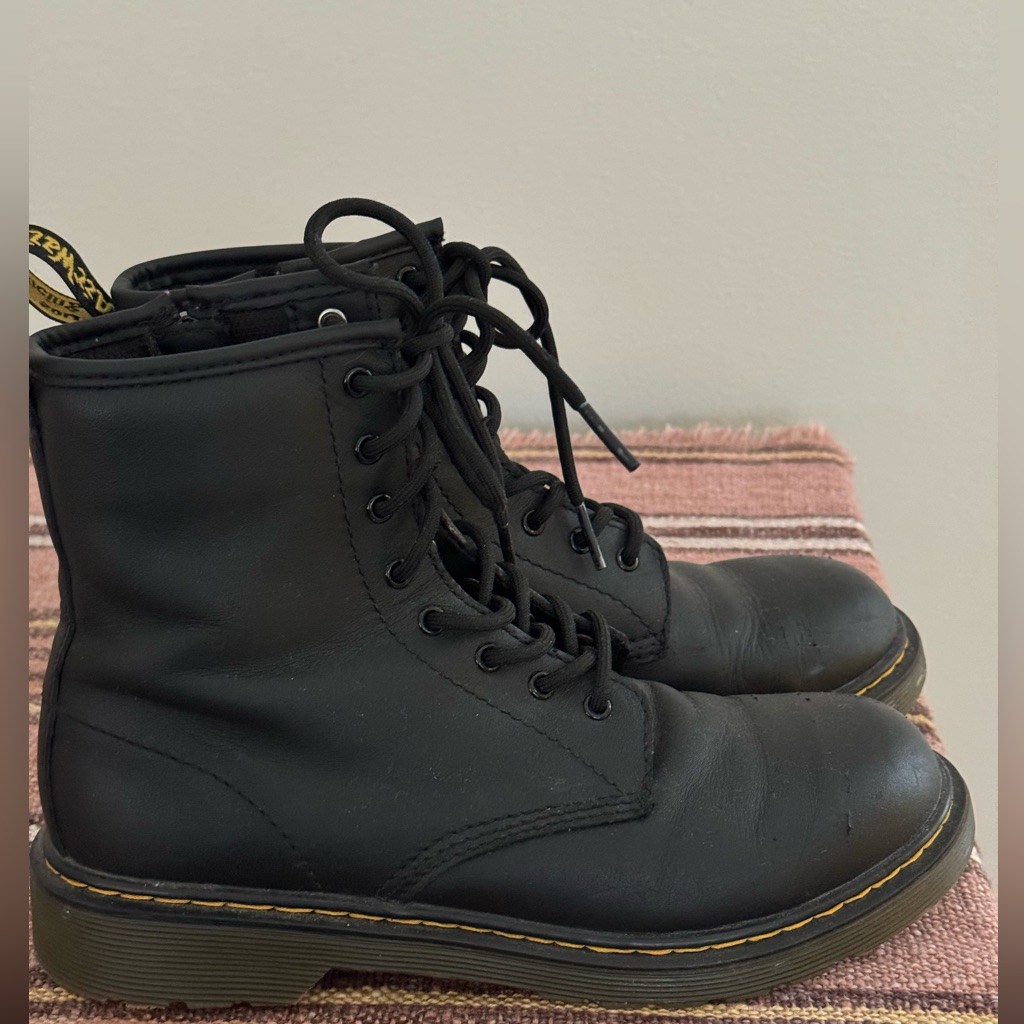 Perfect, Practically New Docs!